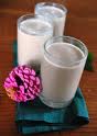    Soupe froide aux amandes (ajoblanco)   	